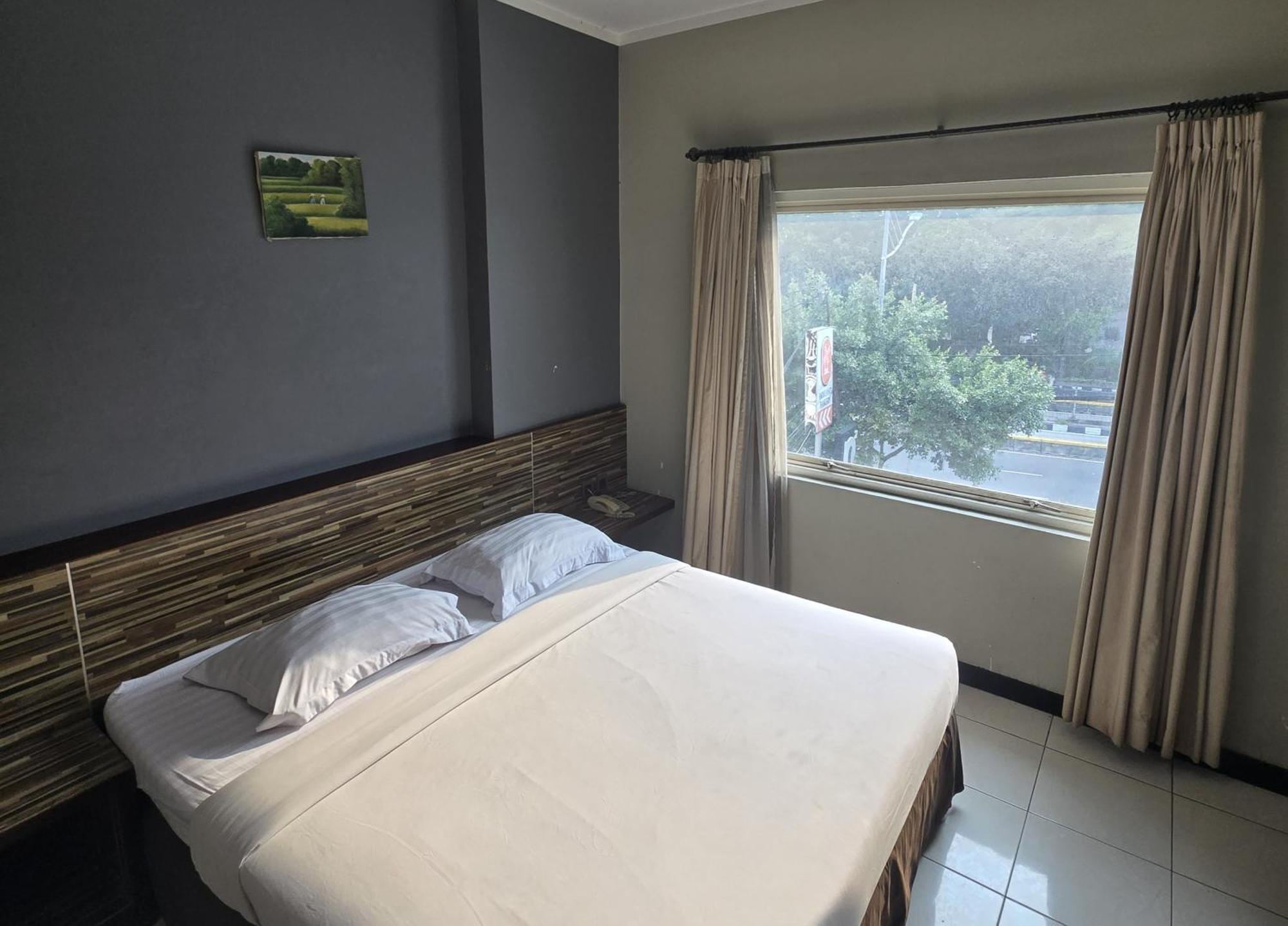 N2 Hotel Gunung Sahari Giacarta Esterno foto
