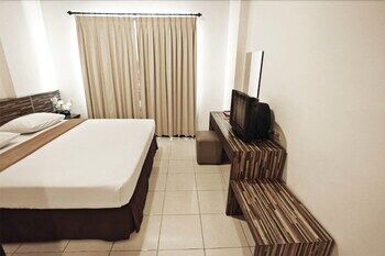 N2 Hotel Gunung Sahari Giacarta Esterno foto